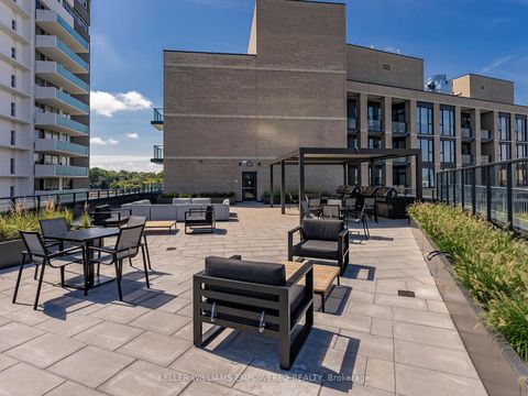 Photo 24 at 219 - 293 The Kingsway, Humber Valley, Toronto