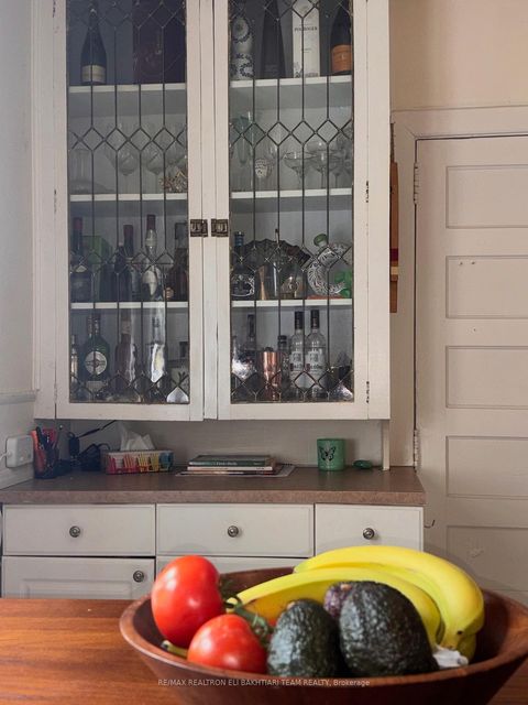 Photo 11 at 43 King Edward Avenue, Lumsden, Toronto