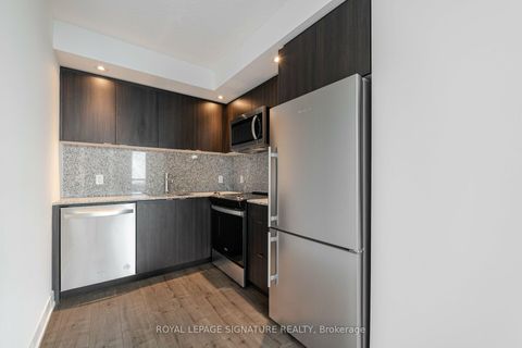 Photo 13 at Ph08 - 10 Eva Road, Etobicoke West Mall, Toronto