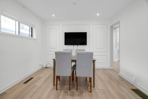 Photo 13 at 184 Hendon Avenue, Newtonbrook West, Toronto