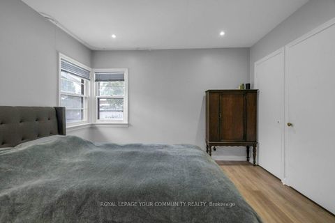 Photo 29 at 184 Hendon Avenue, Newtonbrook West, Toronto