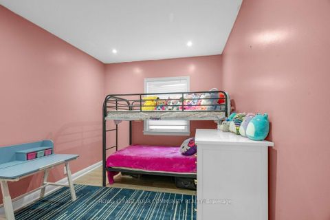 Photo 32 at 184 Hendon Avenue, Newtonbrook West, Toronto