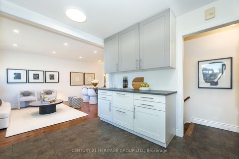 Photo 6 at 67 Savona Drive, Alderwood, Toronto