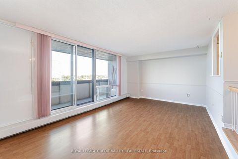 Photo 13 at 405 - 5 San Romanoway, Black Creek, Toronto