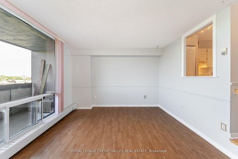 Photo 14 at 405 - 5 San Romanoway, Black Creek, Toronto