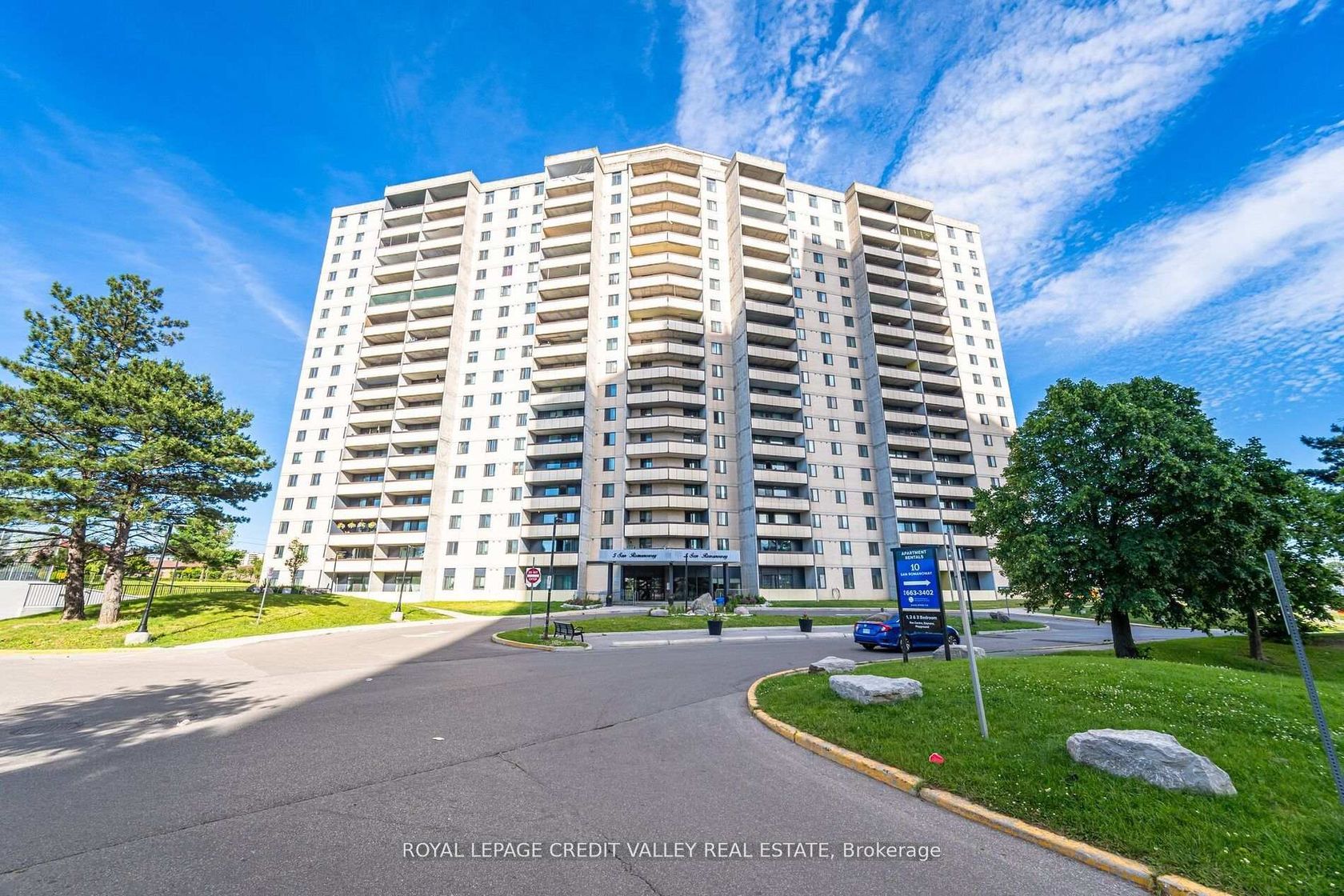 405 - 5 San Romanoway, Black Creek, Toronto 