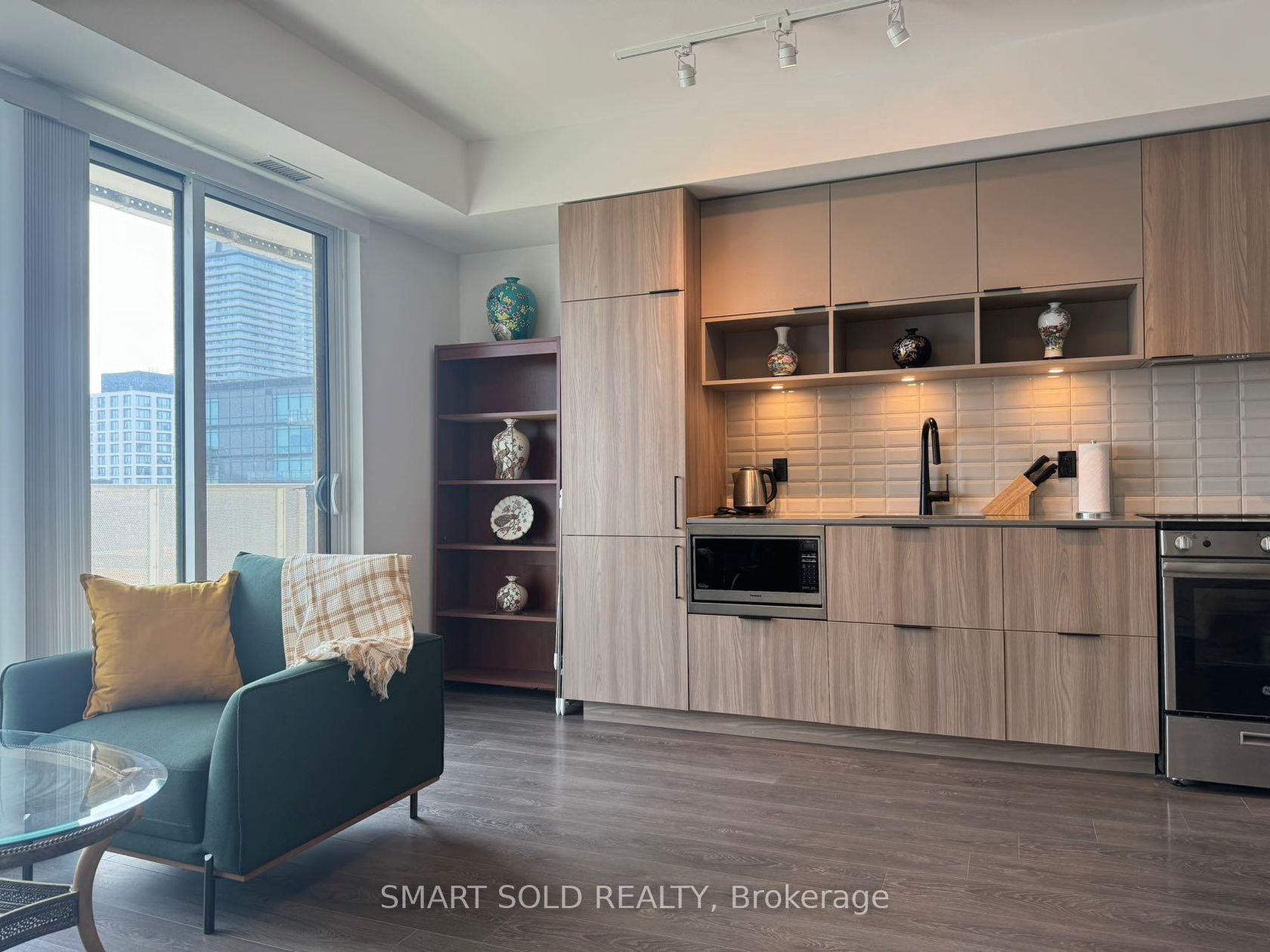 905 - 60 Tannery Road, Waterfront Communities C8, Toronto 