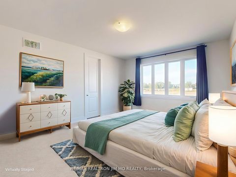 Photo 25 at 20 Nanhai Avenue, Angus Glen, Markham