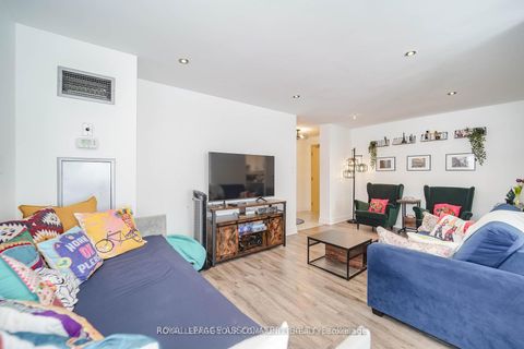 Photo 3 at 103 - 410 McLevin Avenue, Malvern, Toronto