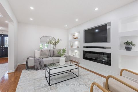 Photo 6 at 1206 Halsey Lane, Liverpool, Pickering