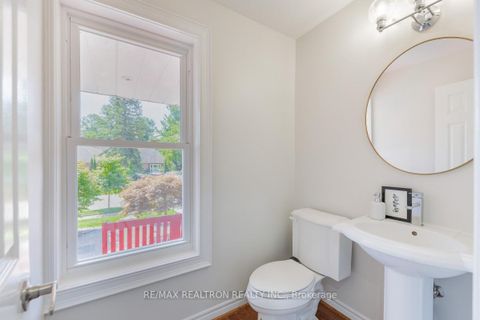 Photo 17 at 1206 Halsey Lane, Liverpool, Pickering