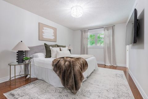 Photo 22 at 1206 Halsey Lane, Liverpool, Pickering