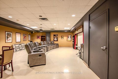 Photo 20 at 48 - 74 Ross Street, Queen's Park, Barrie