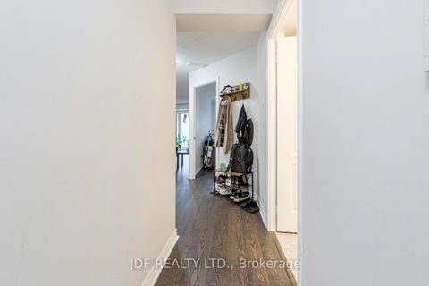 Photo 8 at 920 - 2111 Lake Shore Boulevard W, Mimico, Toronto
