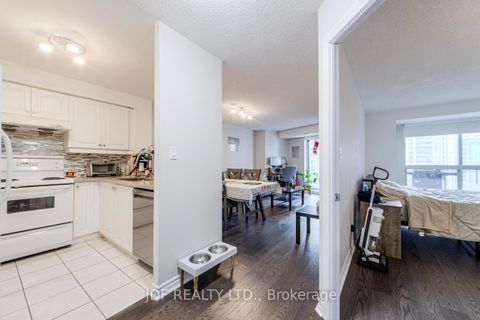 Photo 9 at 920 - 2111 Lake Shore Boulevard W, Mimico, Toronto