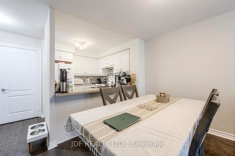 Photo 11 at 920 - 2111 Lake Shore Boulevard W, Mimico, Toronto