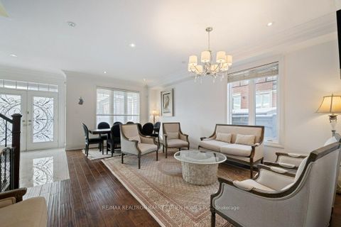 Photo 5 at 17 Lourakis Street, Jefferson, Richmond Hill