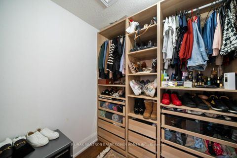 Photo 20 at 17 Lourakis Street, Jefferson, Richmond Hill