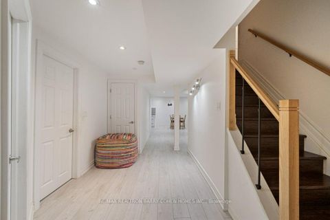 Photo 28 at 17 Lourakis Street, Jefferson, Richmond Hill