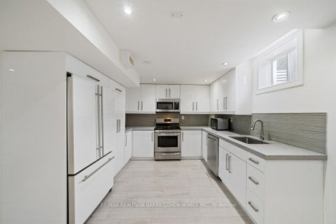 Photo 30 at 17 Lourakis Street, Jefferson, Richmond Hill