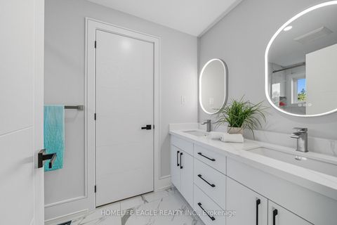 Photo 23 at 5 Atlee Avenue, Cliffside, Toronto