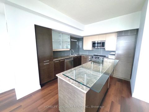 Photo 4 at 833 - 8 Telegram Mews, Waterfront Communities C1, Toronto