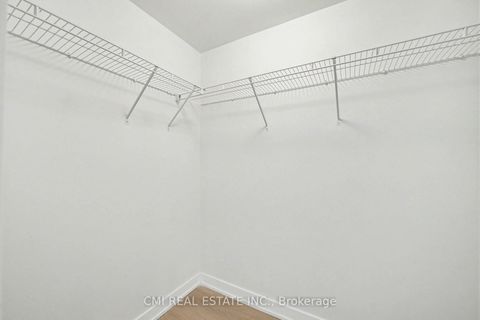 Photo 15 at 623 - 859 The Queensway, Queensway, Toronto