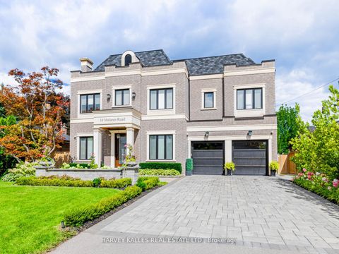 Photo 1 at 10 Malaren Road, Maple, Vaughan