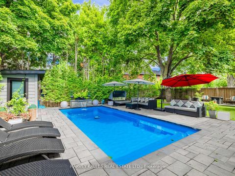 Photo 46 at 10 Malaren Road, Maple, Vaughan