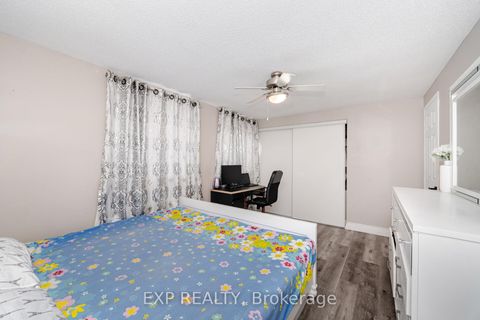 Photo 16 at 145 Courtney Crescent, Painswick South, Barrie