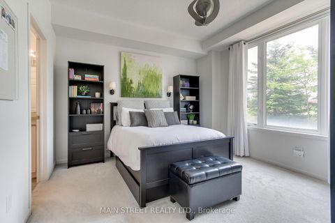 Photo 18 at 4 - 15949 Bayview Avenue, Bayview Northeast, Aurora