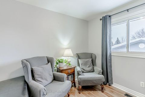 Photo 7 at 229 Deborah Way, Painswick North, Barrie