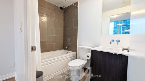 Photo 10 at 2904 - 88 Harbour Street, Waterfront Communities C1, Toronto