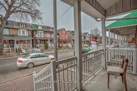 Photo 2 at 472 Symington Avenue, Pellam Park, Toronto