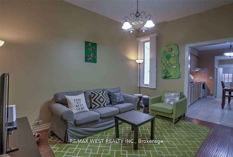Photo 3 at 472 Symington Avenue, Pellam Park, Toronto