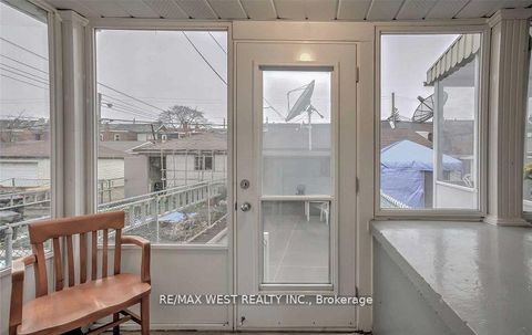 Photo 13 at 472 Symington Avenue, Pellam Park, Toronto