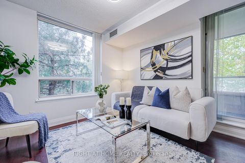 Photo 10 at 207 - 35 Empress Avenue, Willowdale East, Toronto