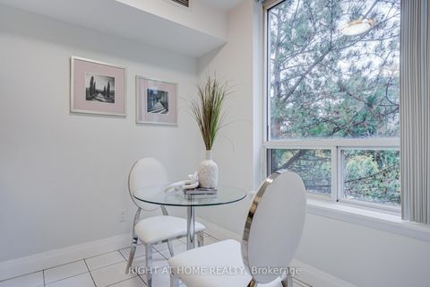 Photo 14 at 207 - 35 Empress Avenue, Willowdale East, Toronto