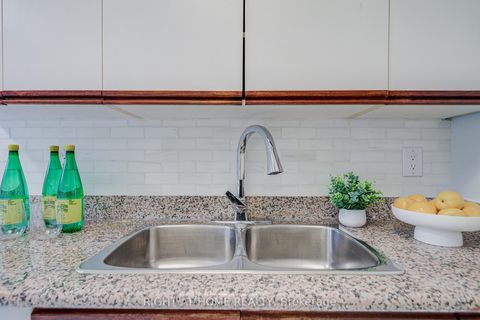 Photo 17 at 207 - 35 Empress Avenue, Willowdale East, Toronto