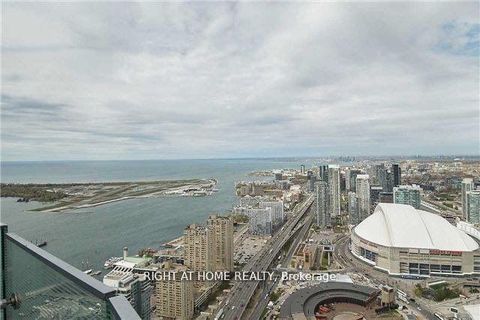 Photo 9 at 5707 - 12 York Street, Waterfront Communities C1, Toronto