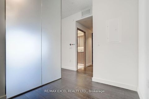 Photo 22 at 2001 - 85 McMahon Drive, Bayview Village, Toronto