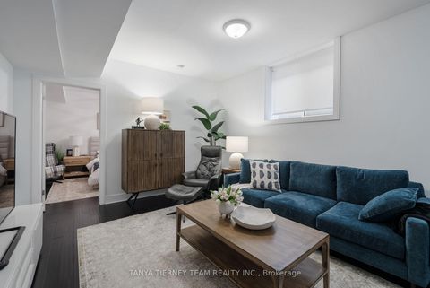 Photo 33 at 1 Centre Street W, Brooklin, Whitby