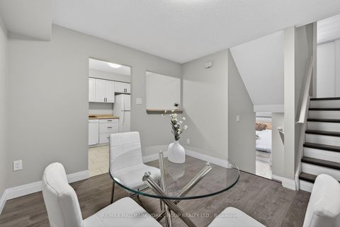 Photo 20 at 33 - 169 Milestone Crescent, Aurora Village, Aurora