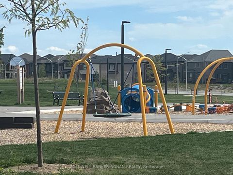 Photo 7 at 32 Sagewood Crescent, Rural Barrie Southeast, Barrie