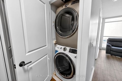 Photo 20 at 2110 - 215 Sherway Gardens Road, City Centre West, Toronto