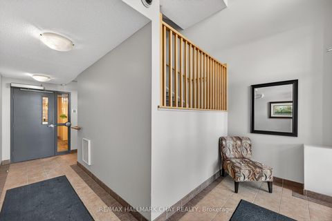 Photo 4 at 3 - 41 Coulter Street, Sunnidale, Barrie