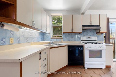 Photo 14 at 2317 Weston Road, Weston, Toronto