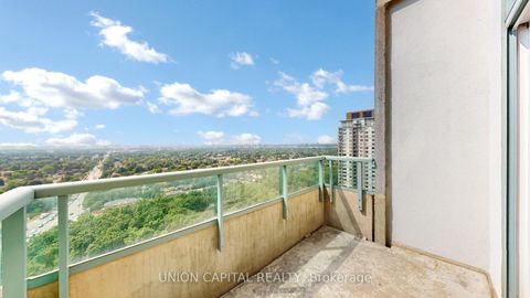 Photo 17 at PH01 - 61 Town Centre Court, Bendale, Toronto