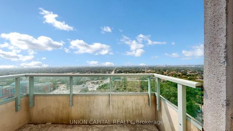 Photo 18 at PH01 - 61 Town Centre Court, Bendale, Toronto