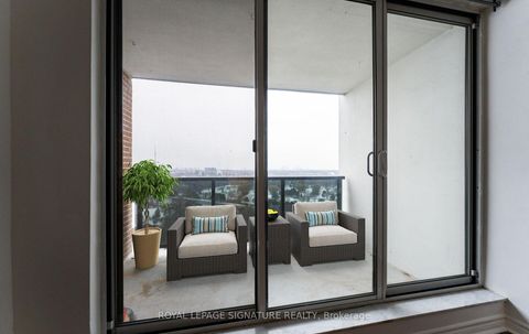 Photo 3 at 2011 - 85 Emmett Avenue, Mount Dennis, Toronto